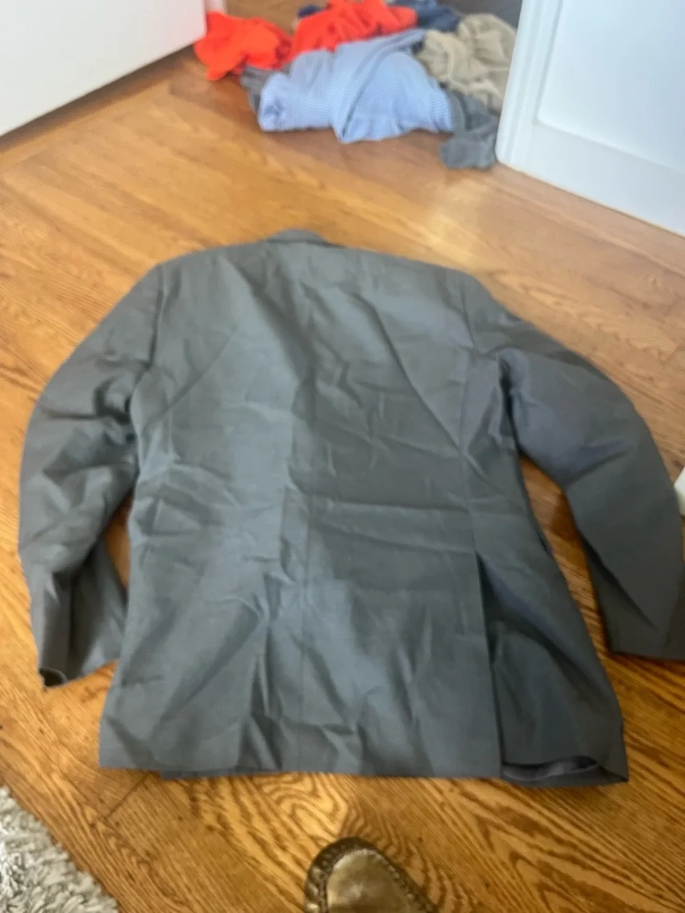 Calvin Klein size 40L gray suit jacket